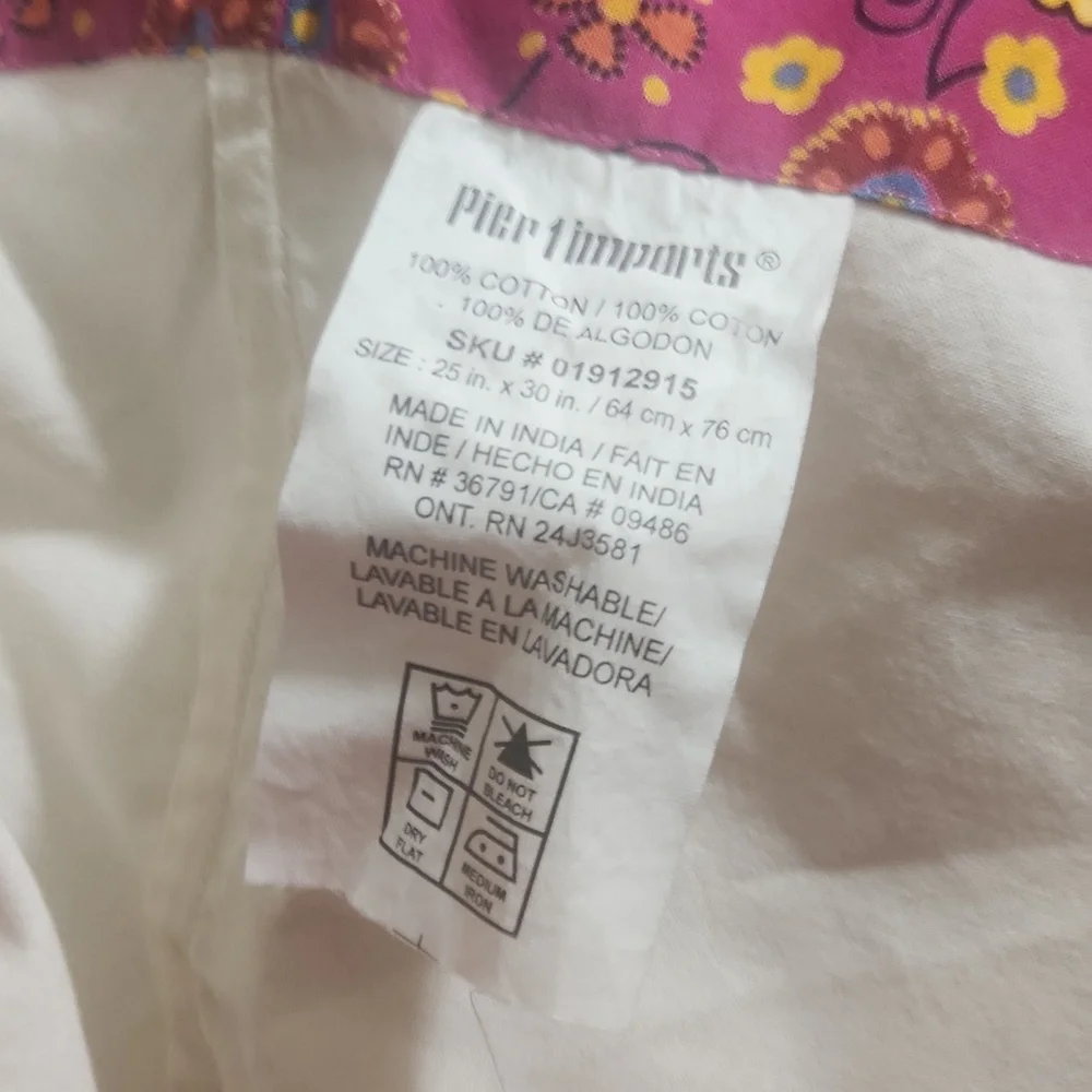 Pier 1 imports Pink flower Hamper Bag 25